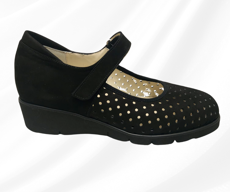 MARAL 105R NERO scarpa molto comoda donna predisposta per plantari ortopedici