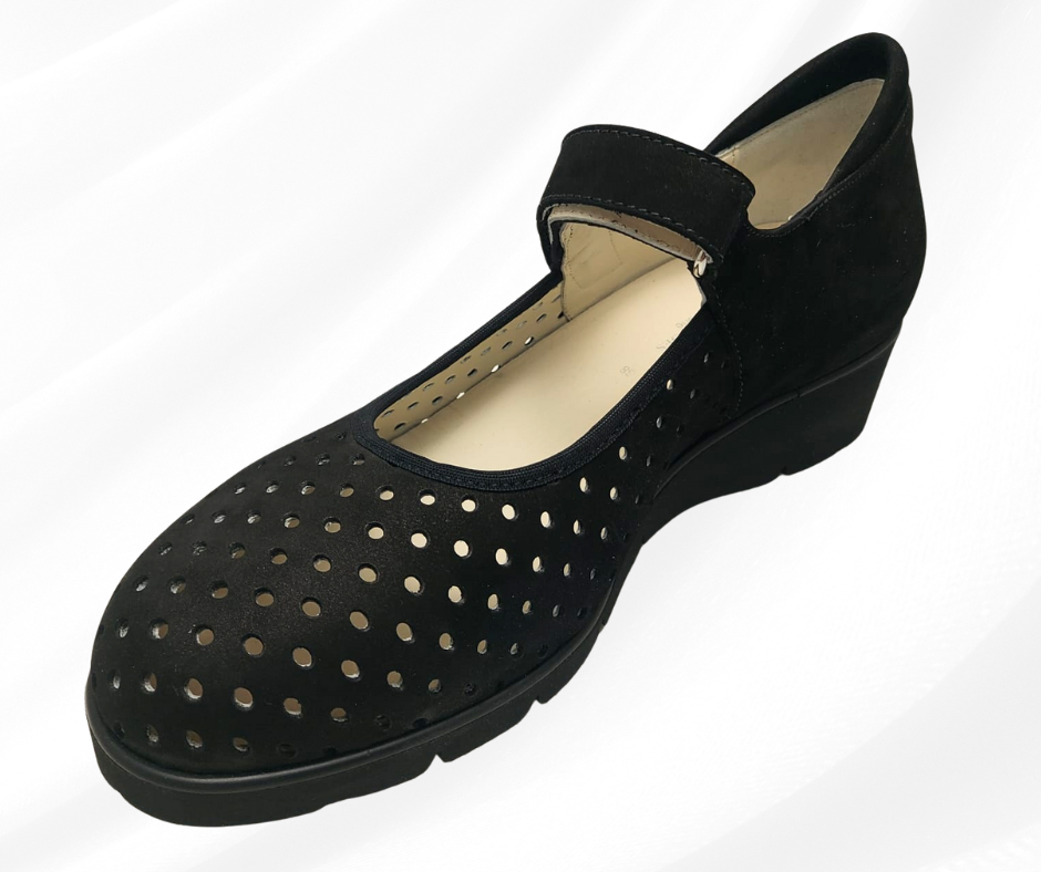 MARAL 105R NERO scarpa molto comoda donna predisposta per plantari ortopedici