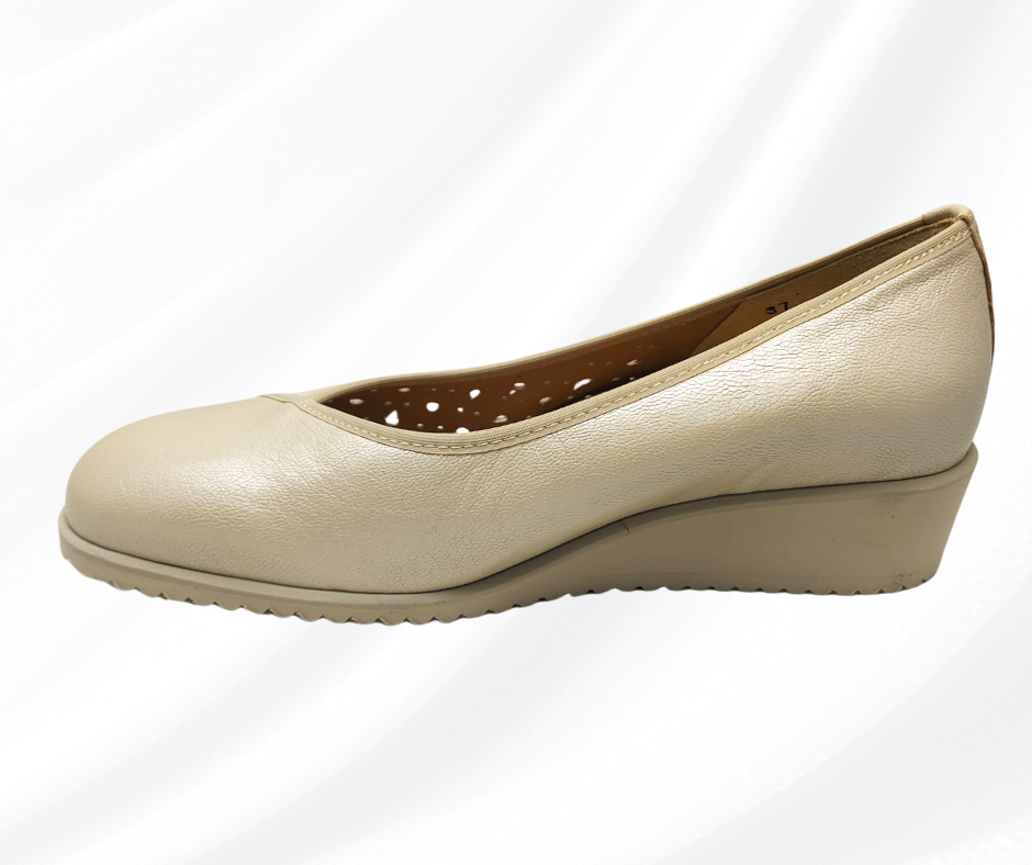 Anastasio 1319 sand scarpa comoda donna con zeppa predisposta per plantari