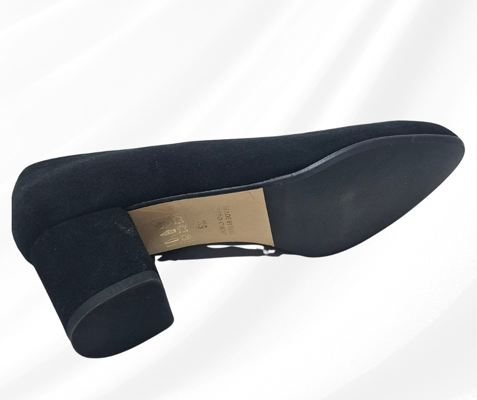 CONFORT 2143 NERO decolte' con tacco in camoscio