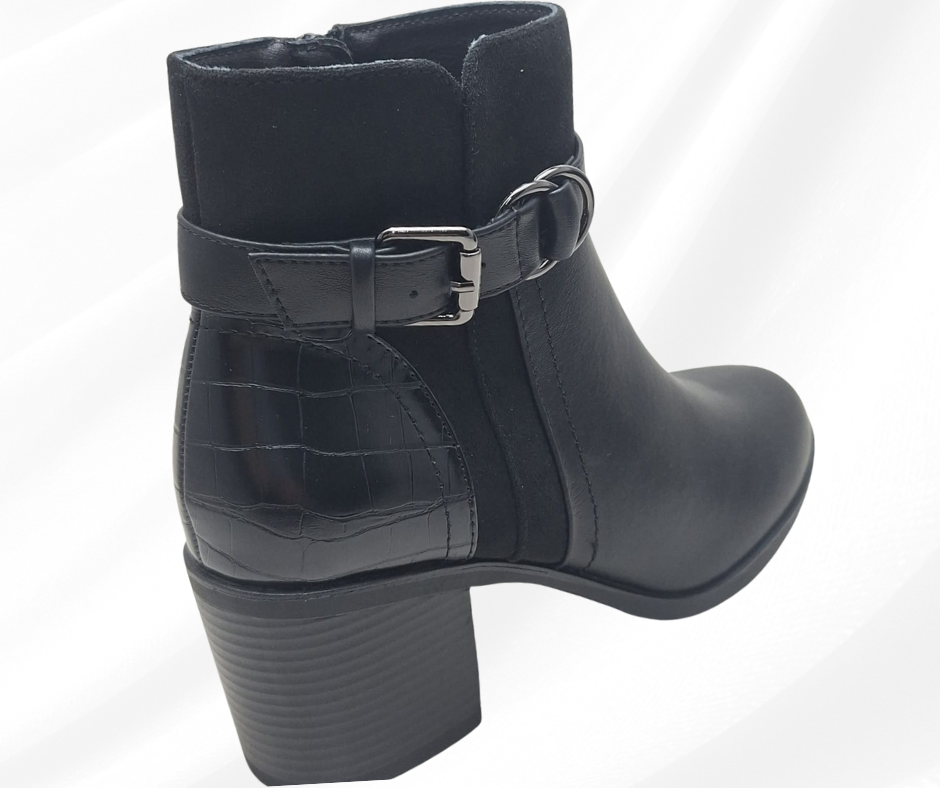 Stivaletto in pelle con tacco AMARPIES 29521 BLACK