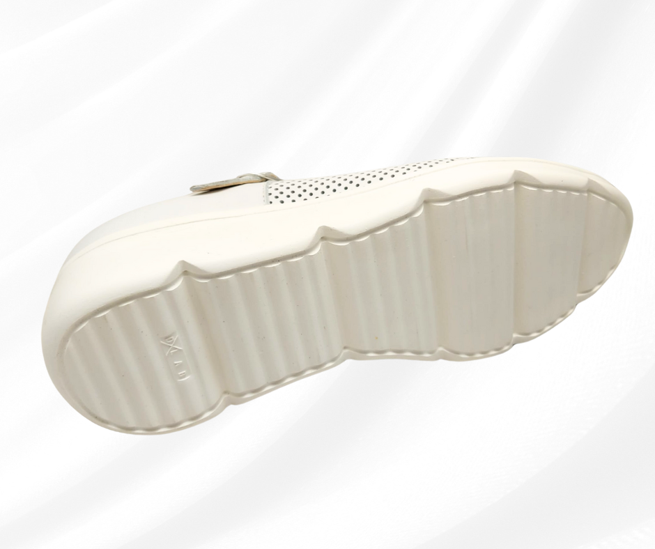 CARIM 4115 BIANCO scarpa molto comoda donna con cinturino predisposta per plantari