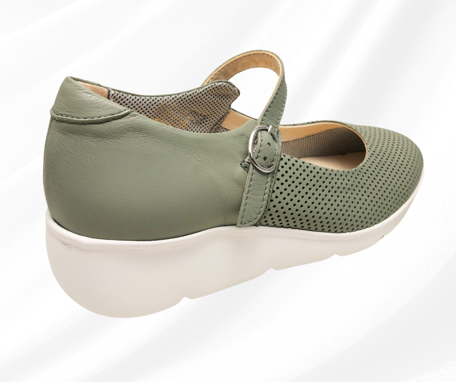 CARIM 4115 EDERA scarpa molto comoda donna con cinturino predisposta per plantari