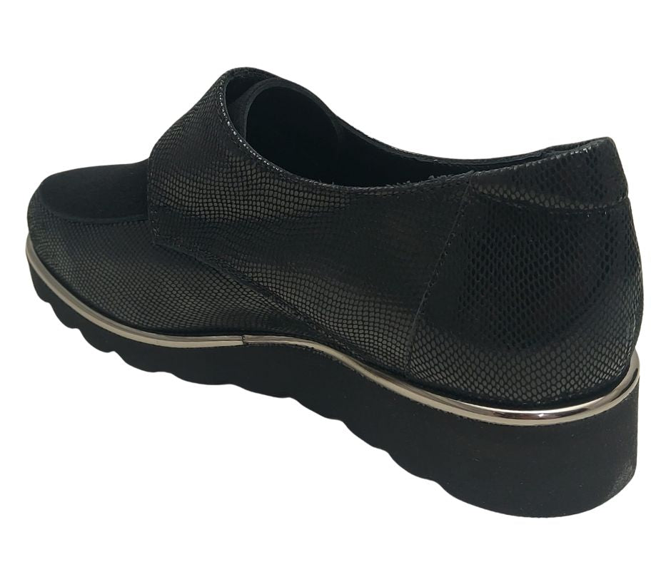 CARIM 4157 NERO scarpa molto comoda donna con stretch predisposta per plantari