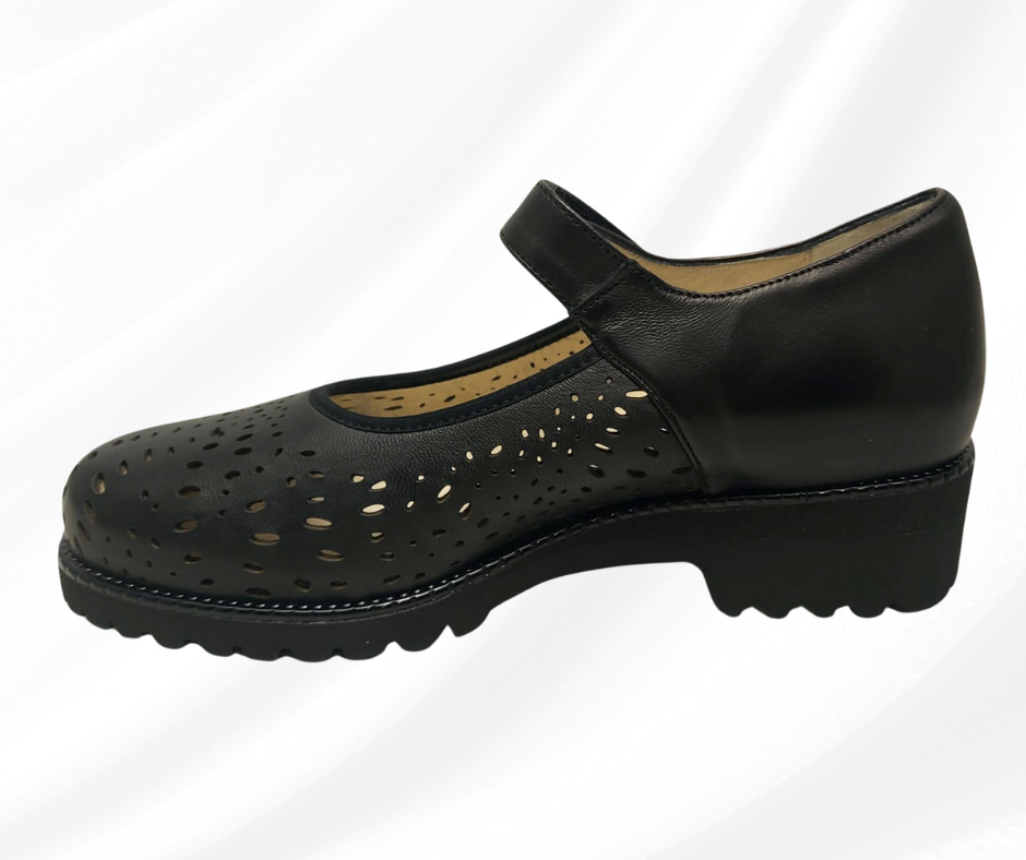 MARAL 416S NERO scarpa molto comoda donna predisposta per plantari ortopedici