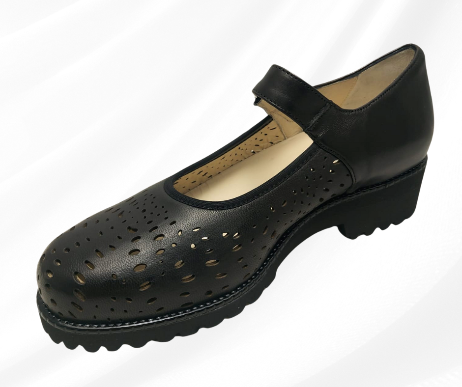 MARAL 416S NERO scarpa molto comoda donna predisposta per plantari ortopedici