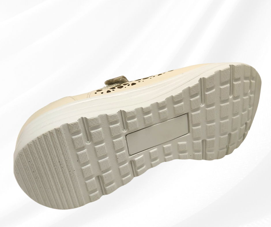 CARIM 5062 GREIGE scarpa molto comoda donna con cinturino predisposta per plantari