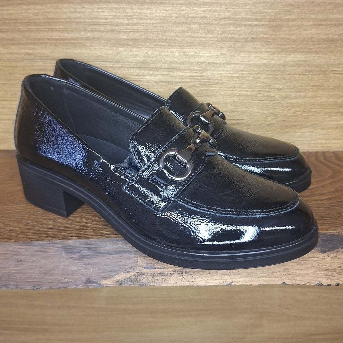 Mocassino in pelle lucida Enval Soft 67500 NERO