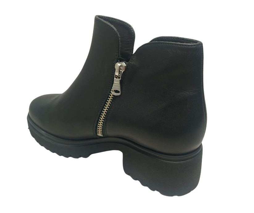 F.lli Tomasi DIVA NERO stivaletto comodo con doppia lampo predisposto per plantari