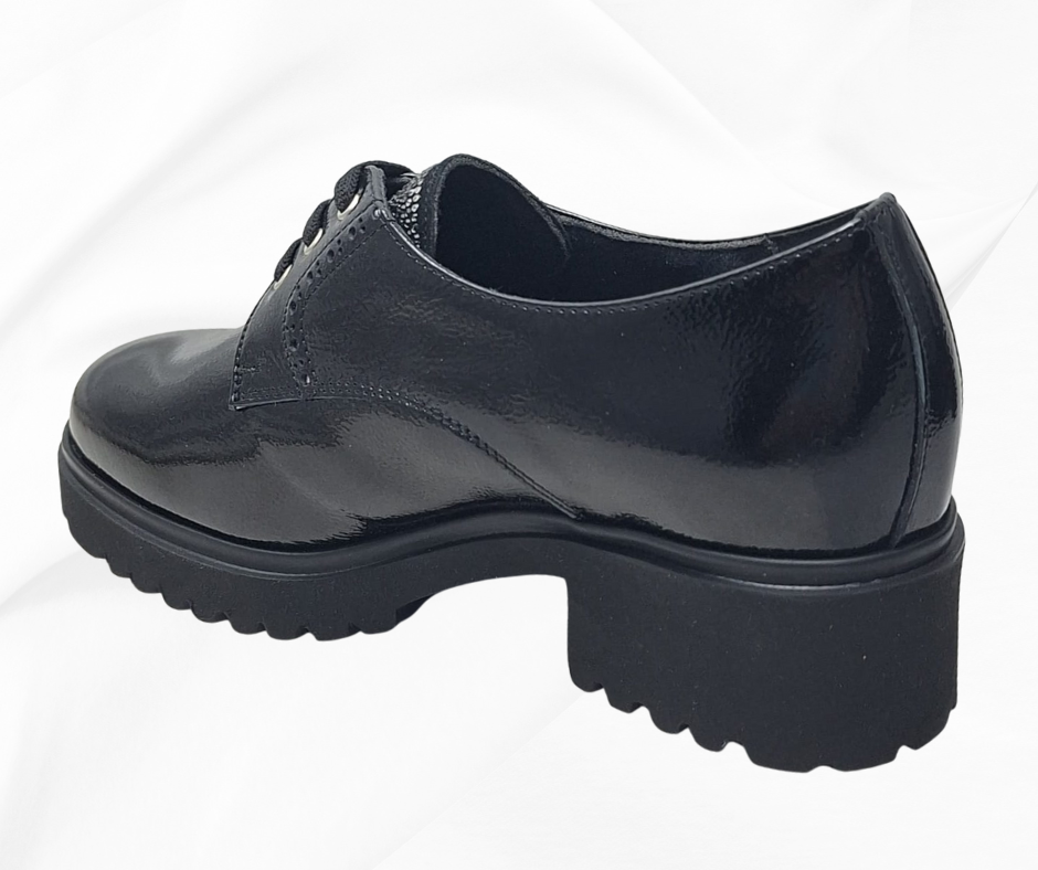MARAL G006 NAPLAK NERO Scarpe stringate nere lucide con suola robusta