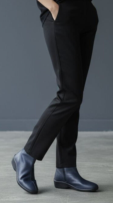 ARCOPEDICO JASPER NAVY stivaletto comodo donna ultramorbido