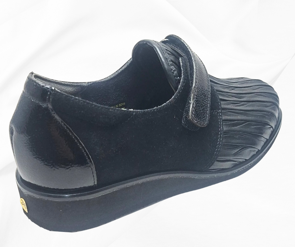 LOREN O5818 NERO scarpa con strech per piedi sensibili predisposta per plantari