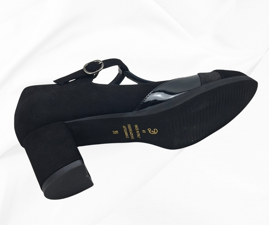 CMC 2465 nero scarpa molto comoda con tacco e cinturino