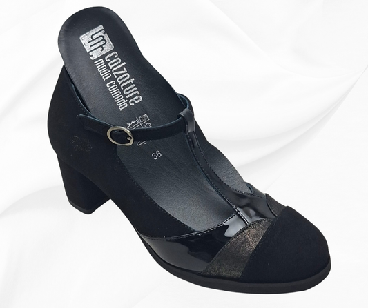 CMC 2465 nero scarpa molto comoda con tacco e cinturino