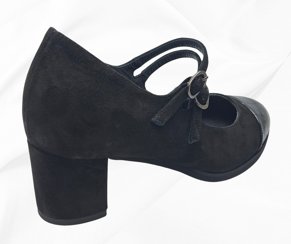 CMC 2466 NERO scarpa molto comoda con tacco e cinturino