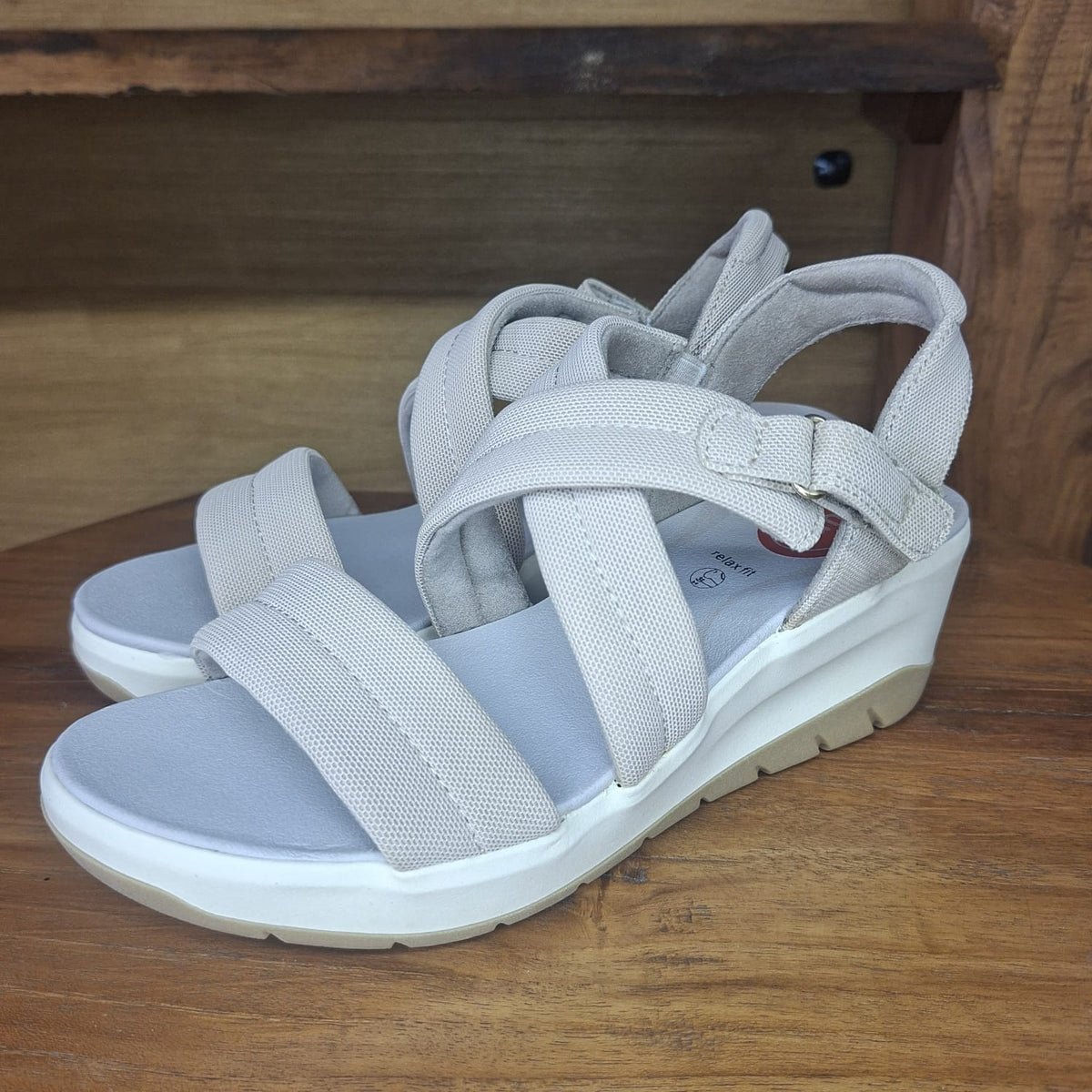 Sandalo con fasce JANA colore BEIGE