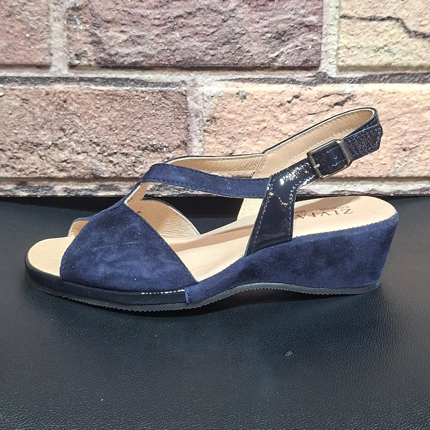 Sandalo in pelle con doppio stretch Ziviani 5098 blu