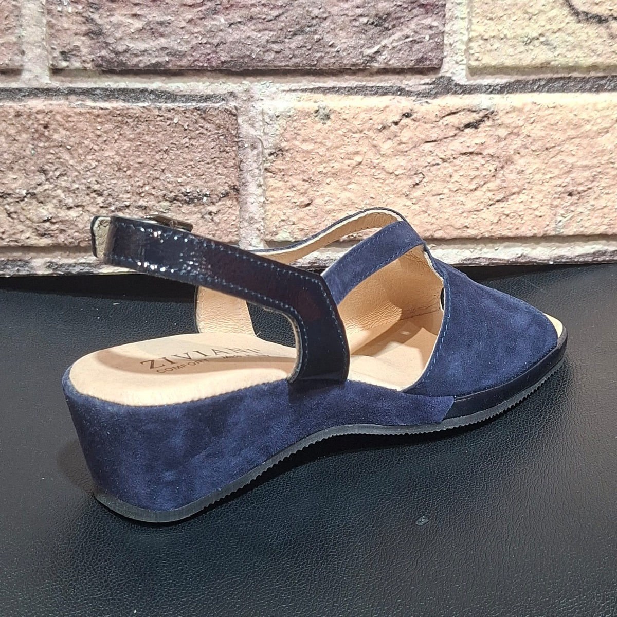 Sandalo in pelle con doppio stretch Ziviani 5098 blu