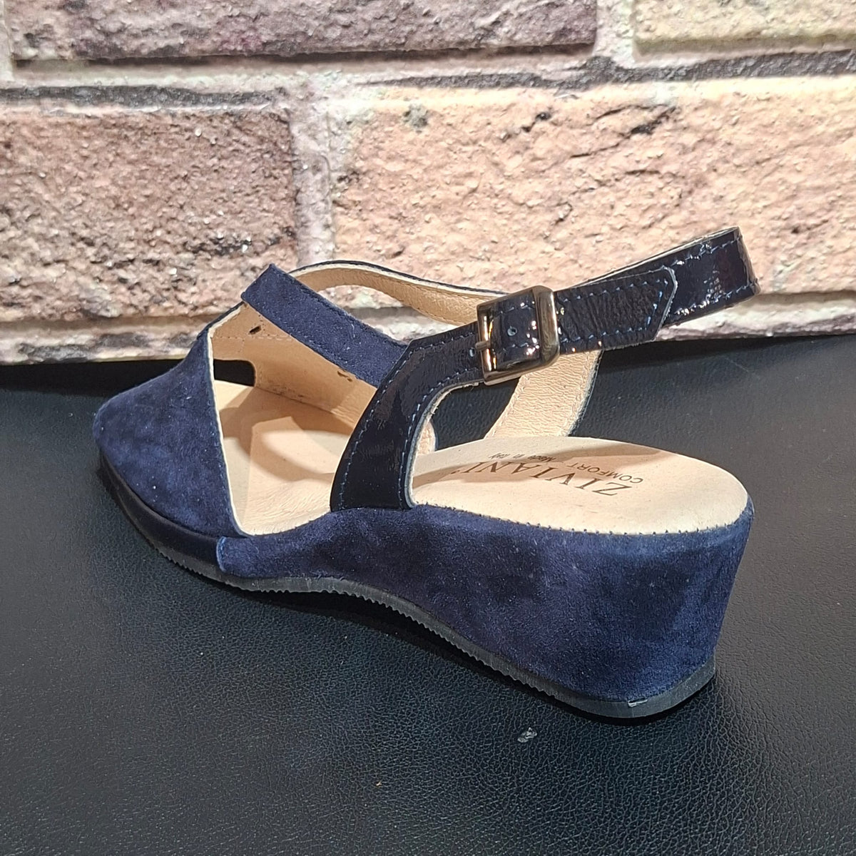 Sandalo in pelle con doppio stretch Ziviani 5098 blu