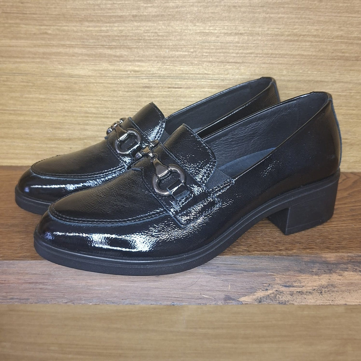 Mocassino in pelle lucida Enval Soft 67500 NERO