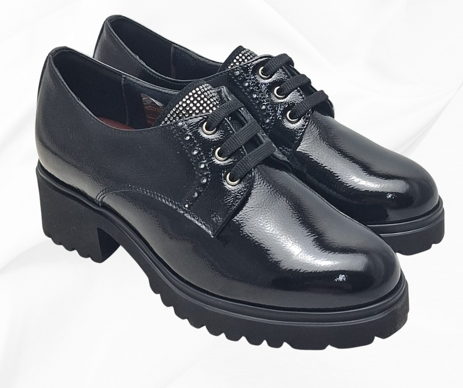 MARAL G006 NAPLAK NERO Scarpe stringate nere lucide con suola robusta