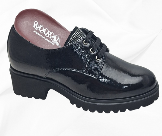 MARAL G006 NAPLAK NERO Scarpe stringate nere lucide con suola robusta