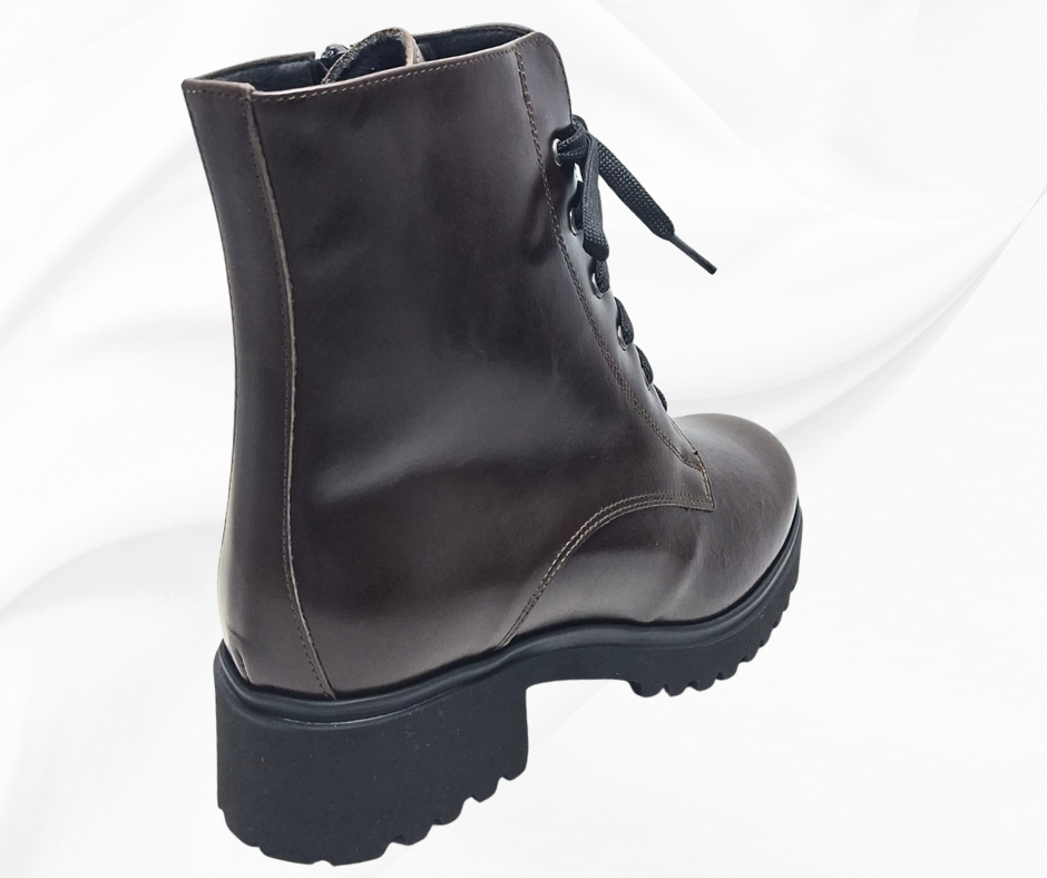 MARAL G018 TESTA DI MORO stivaletti in pelle con lacci e lampo predisposti per platare