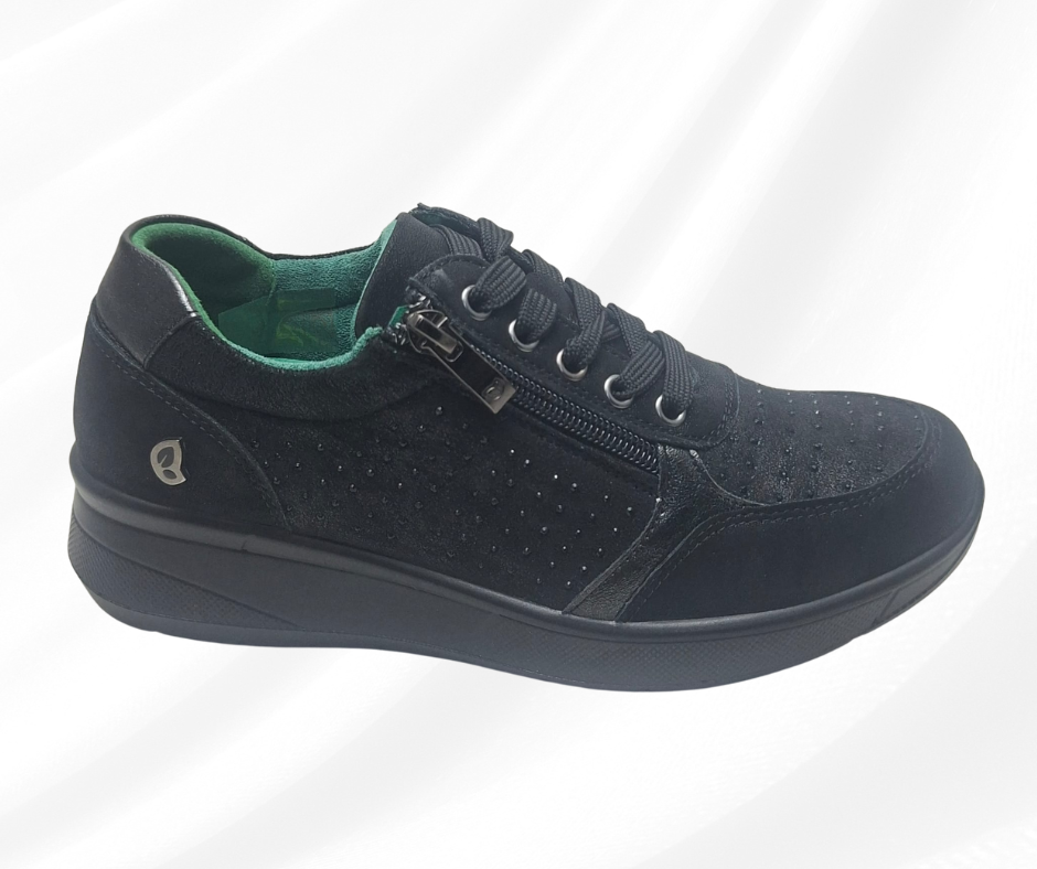 Scarpa con lacci e lampo e plantare in memory foam J63107 black