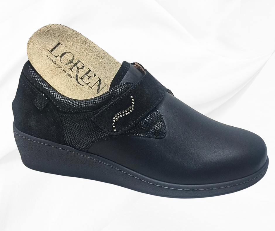 LOREN M3186 NERO scarpa con strech per piedi sensibili predisposta per plantari