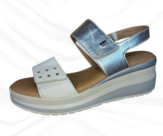 Sandalo comodo Valleverde VGI322W bianco