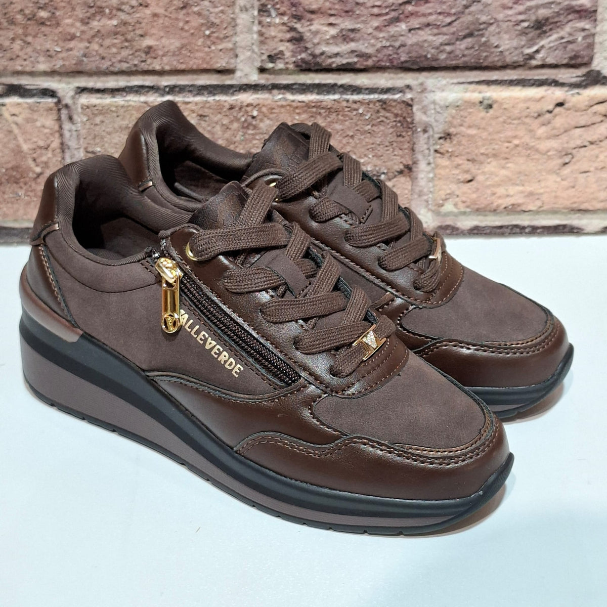 Scarpa donna con lacci VVCA521R brown