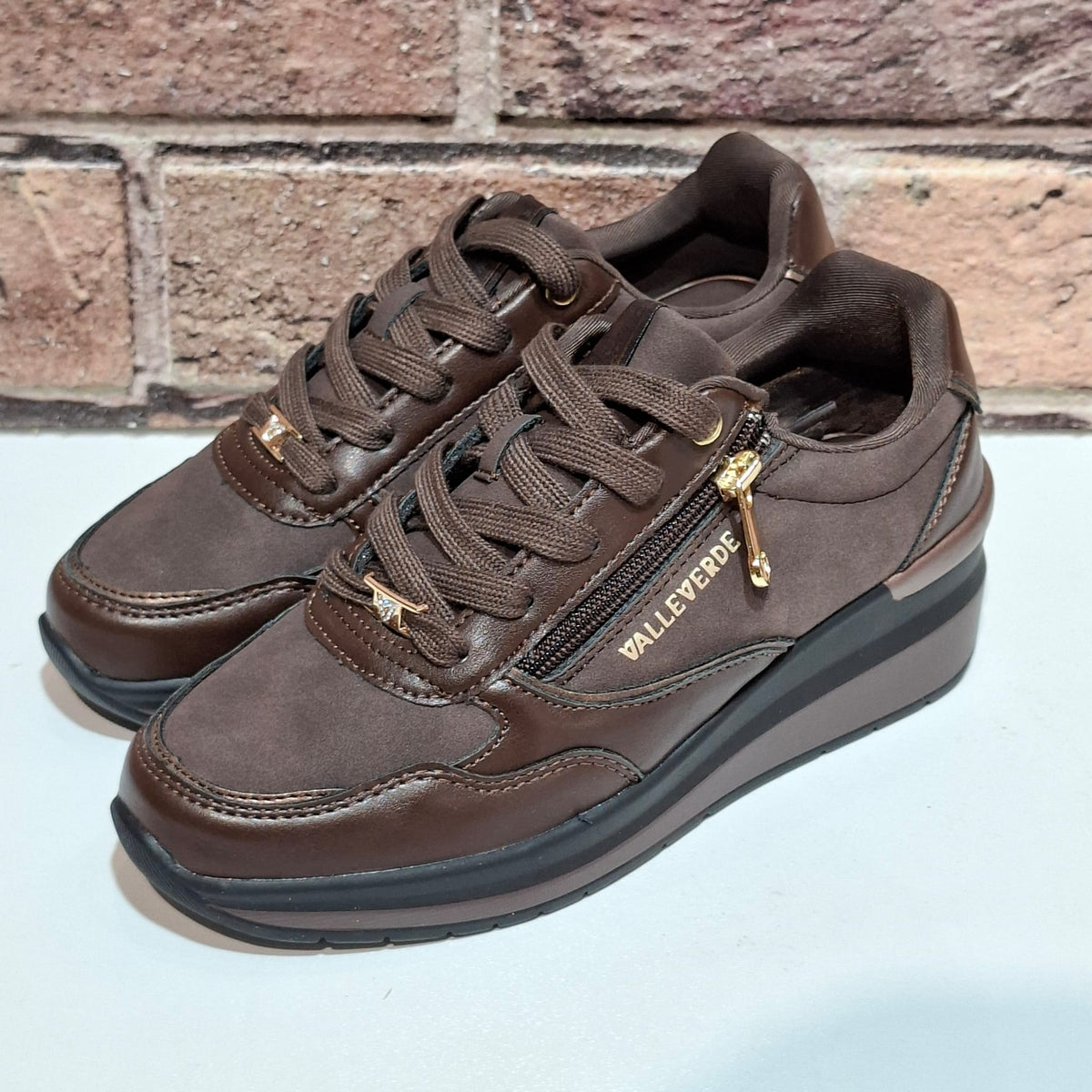 Scarpa donna con lacci VVCA521R brown