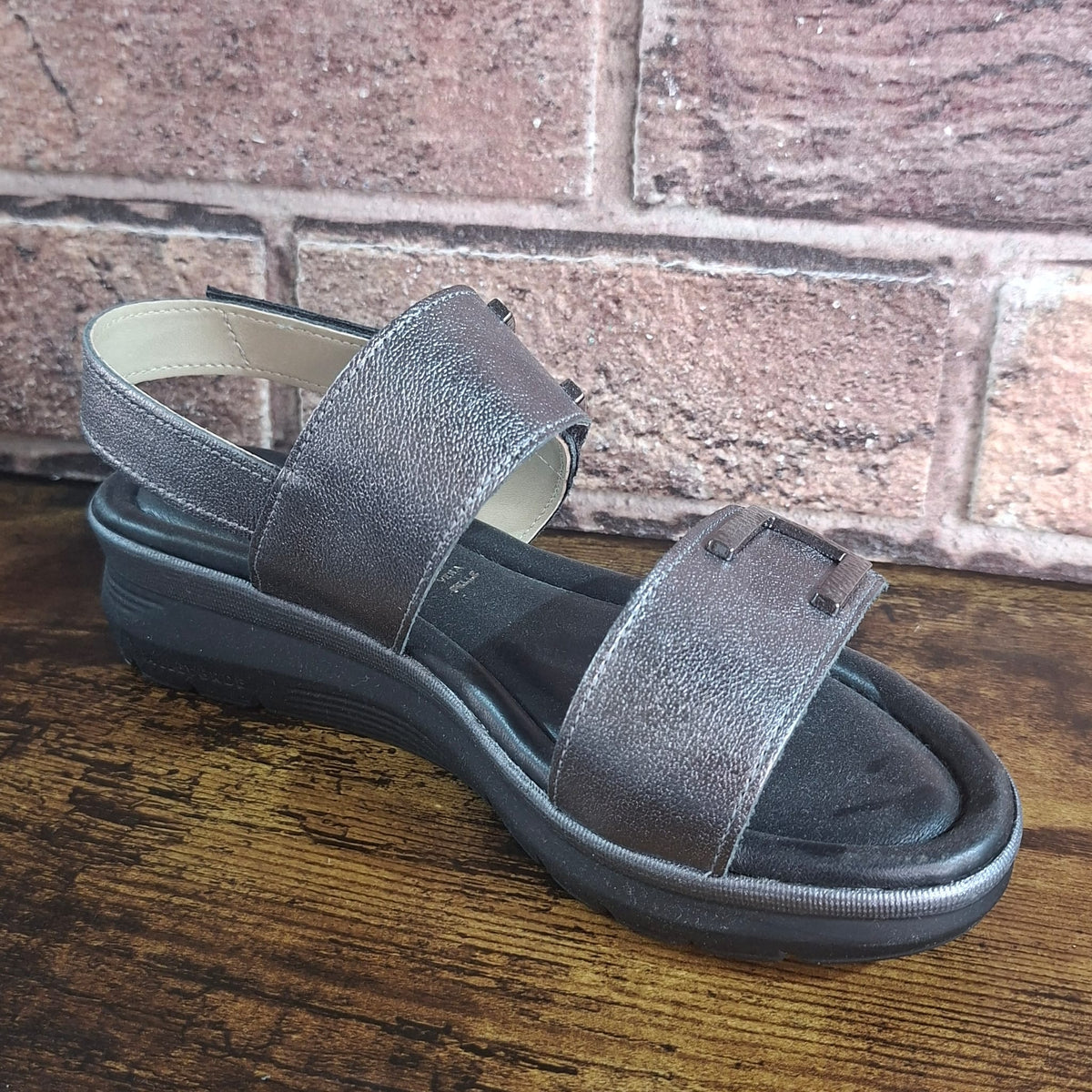 Sandalo in pelle Valleverde 32700 grey