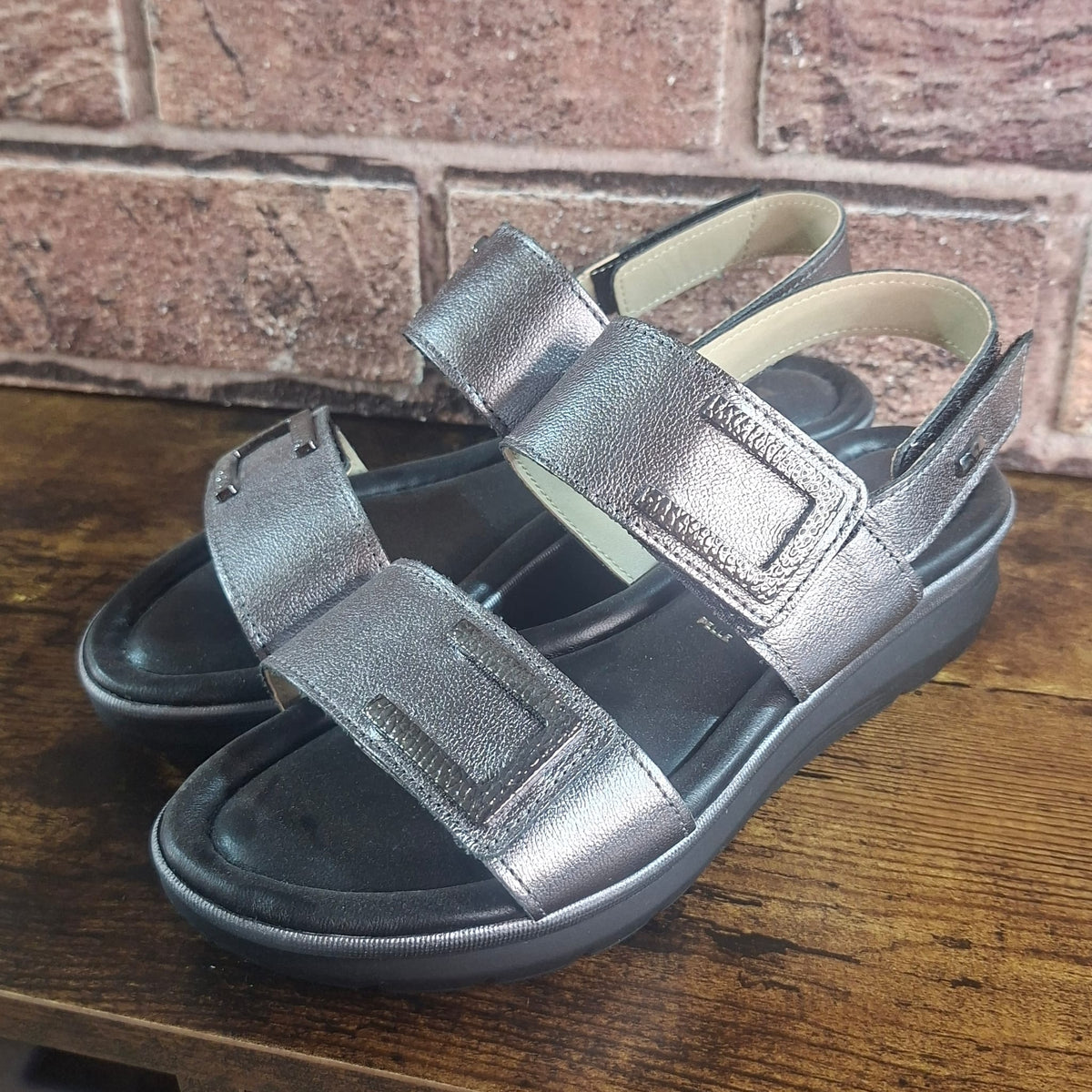 Sandalo in pelle Valleverde 32700 grey