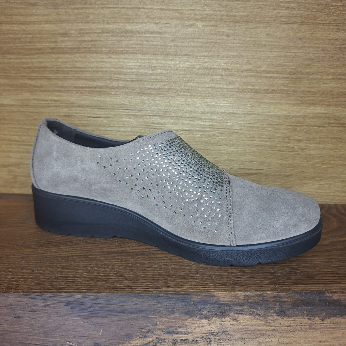 Scarpa con stretch Enval Soft 67616 FANGO