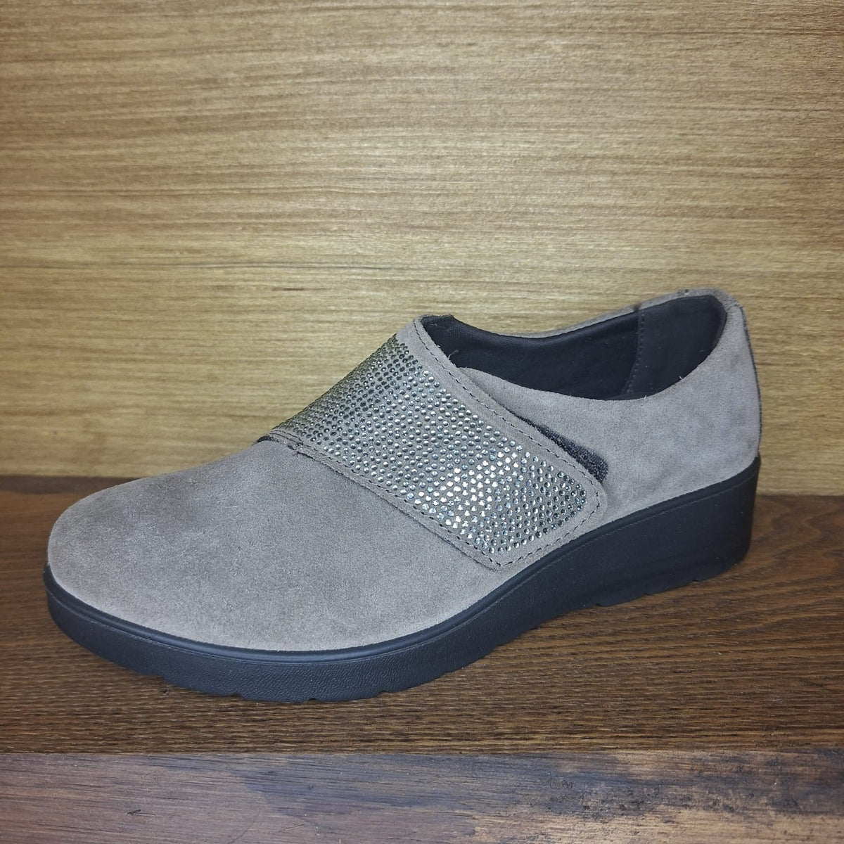 Scarpa con stretch Enval Soft 67616 FANGO