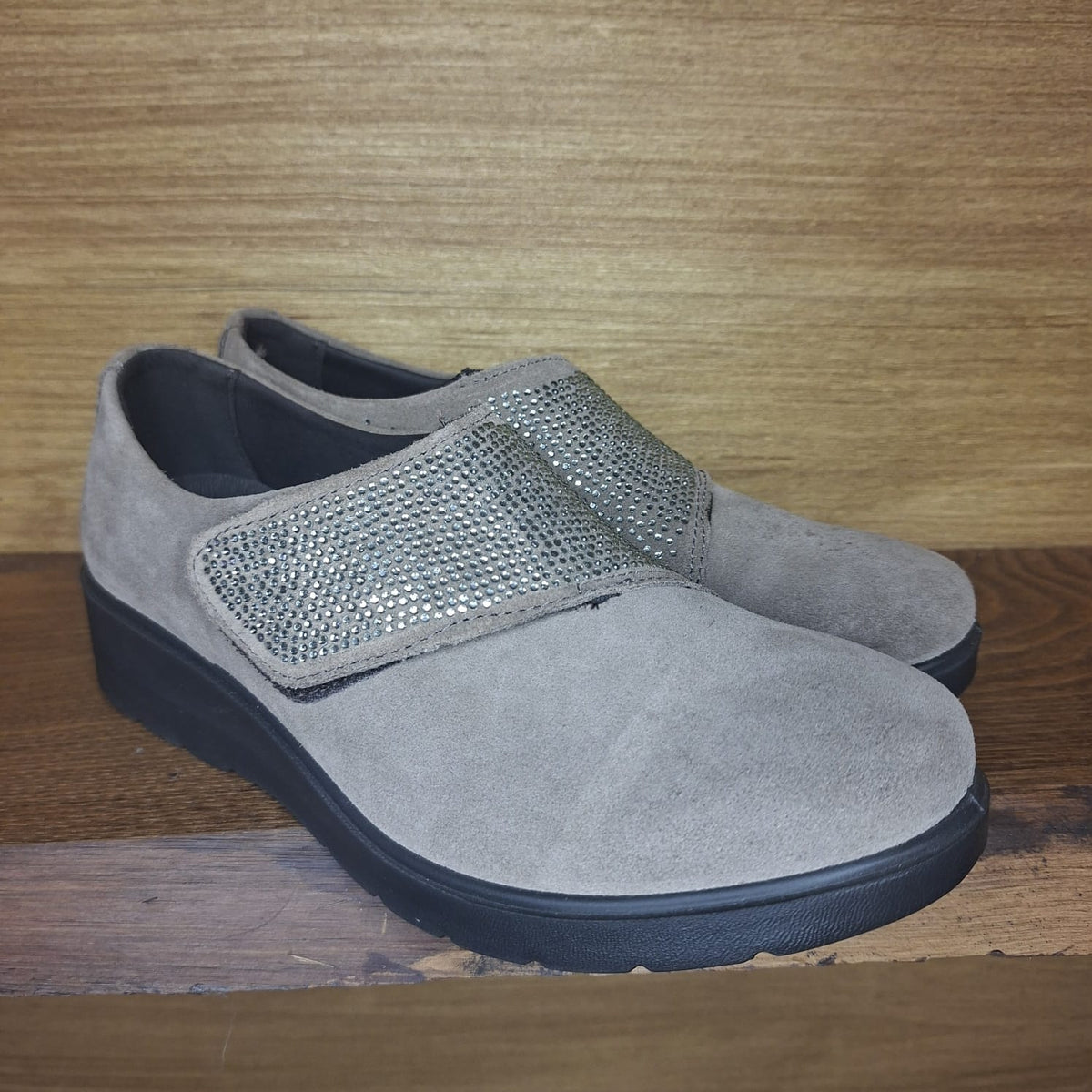 Scarpa con stretch Enval Soft 67616 FANGO