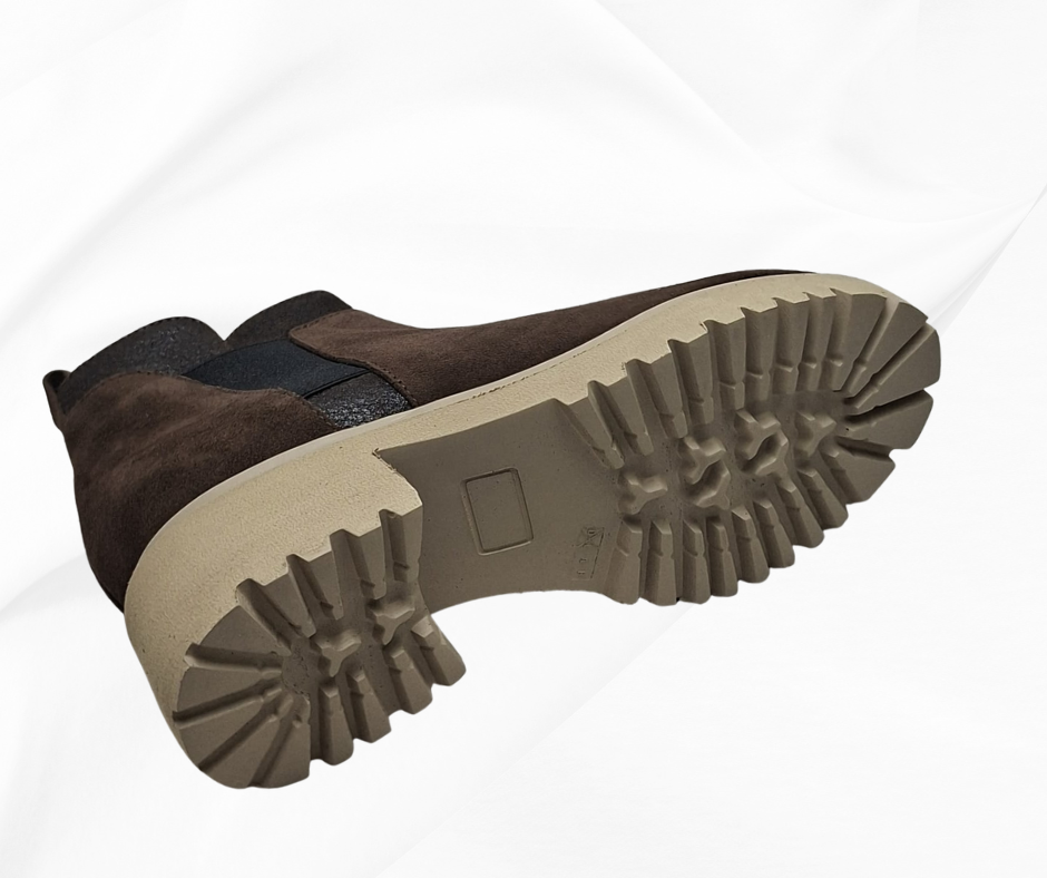 MARAL G011 CAMOSCIO MARRONEStivaletti in Suede Marrone con Inserti Elasticizzati