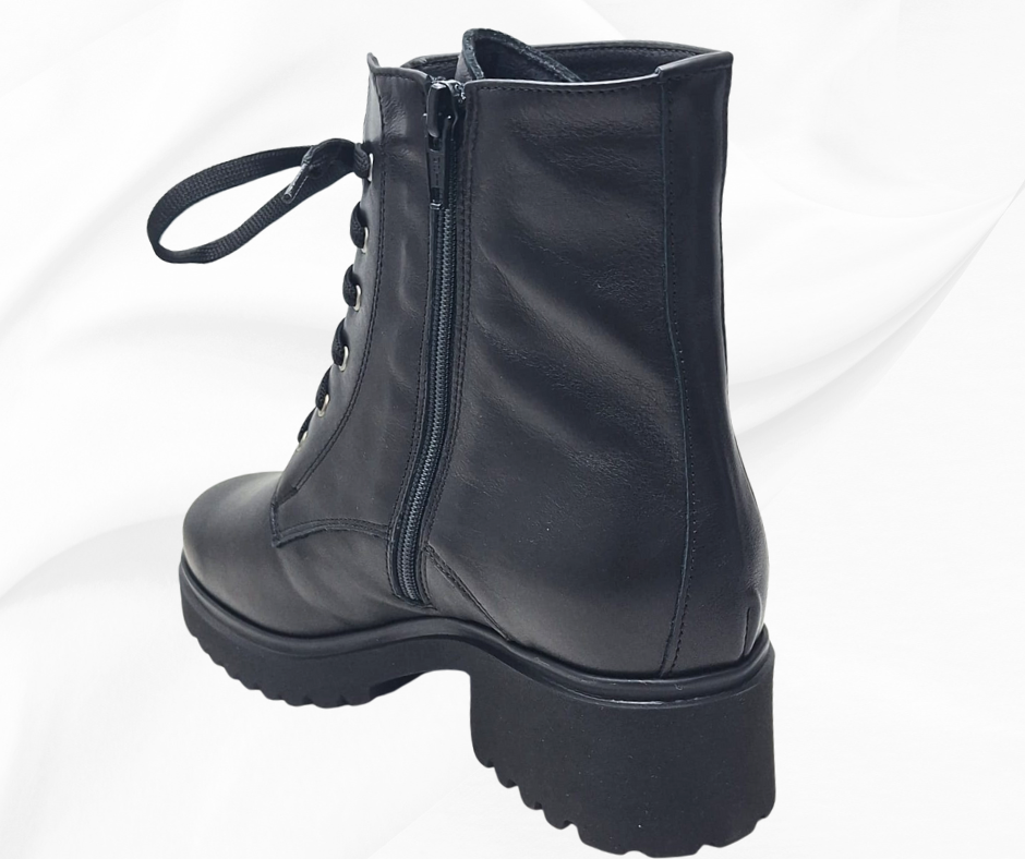 MARAL G018 NERO stivaletti in pelle con lacci e lampo predisposti per platare