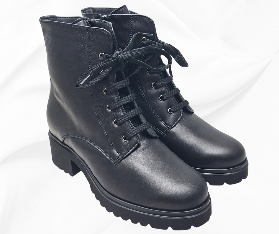 MARAL G018 NERO stivaletti in pelle con lacci e lampo predisposti per platare