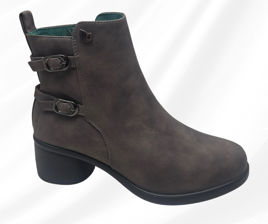 Stivaletto molto comodo con tacco e plantare in memory J53597 TAUPE