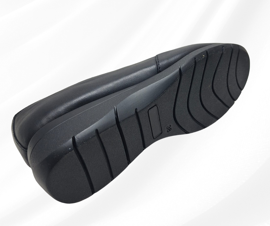 Mocassino in pelle morbida con zeppa 3 cm W20543 nero